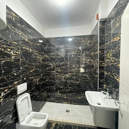 公寓 Paco Center Apartment Shkodër